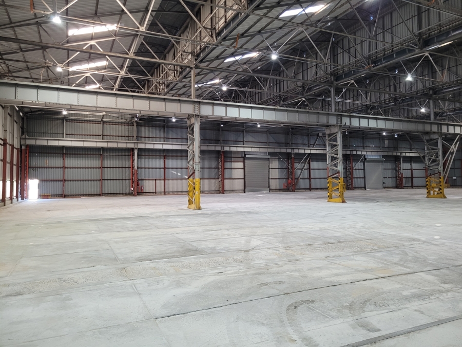 To Let Commercial Property for Rent in Maitland Western Cape